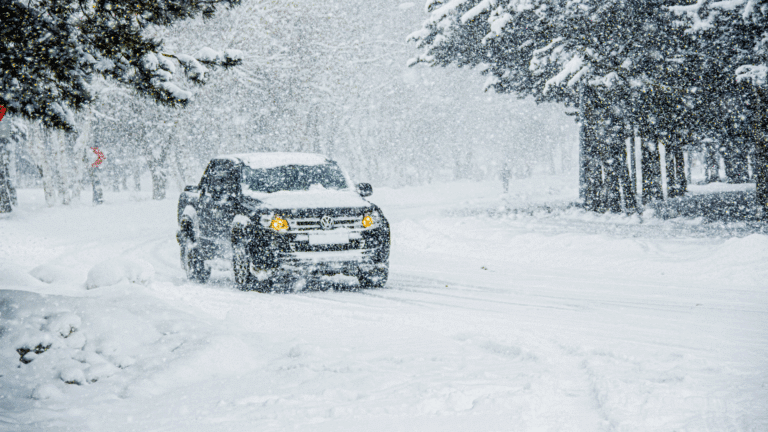 Comment nettoyer sa voiture après la neige ou le ski ?